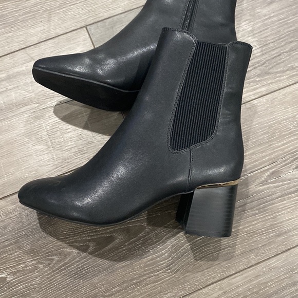 NWOT! Alfani Women's Rockee Square-Toe Booties - Picture 2 of 7